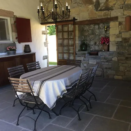 Villa Xaran Erdian Chambres D'Hotes Oda ve Kahvaltı Espelette