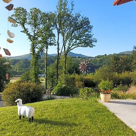 Xaran Erdian D'hotes Bed & Breakfast 3*