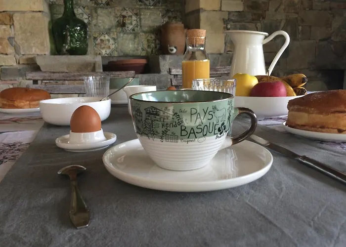 فندق مبيت وإفطار Xaran Erdian D'hotes 3*