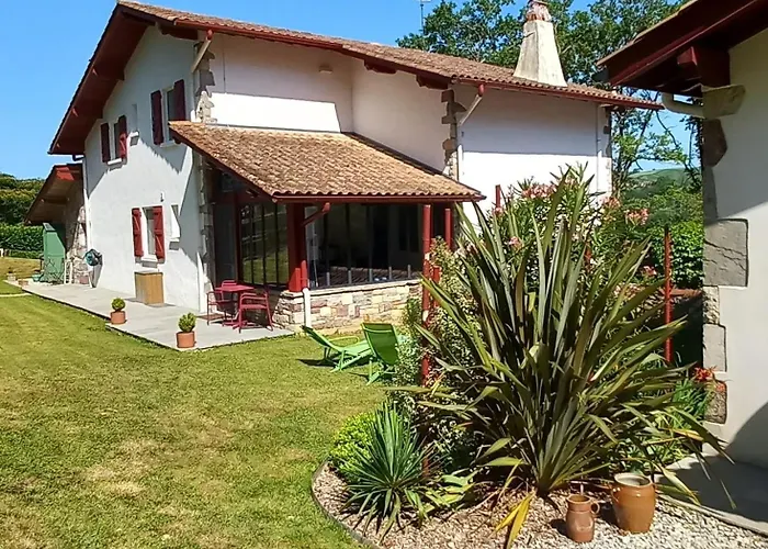 Xaran Erdian D'hotes فندق مبيت وإفطار إيسبيليت